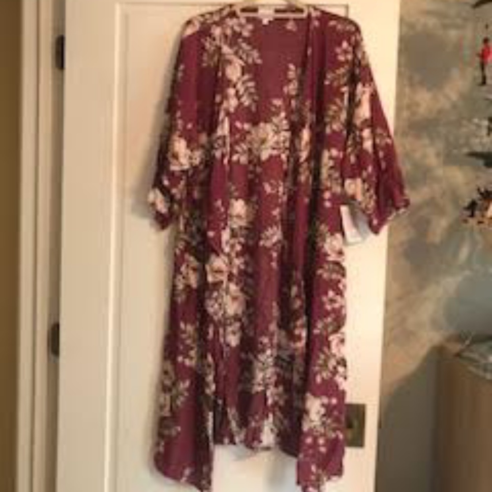 LuLaRoe Shirley Duster Size M